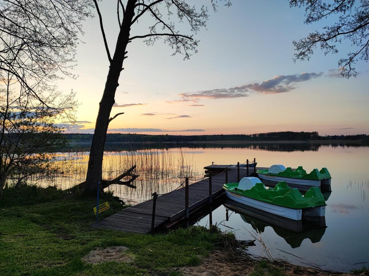 Siedlisko Nr 4A Nad Jeziorem Skarlinskim, Jezioro, Mazury, Domki Letniskowe Kurzetnik Εξωτερικό φωτογραφία